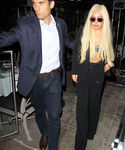 gaga_286029.jpg